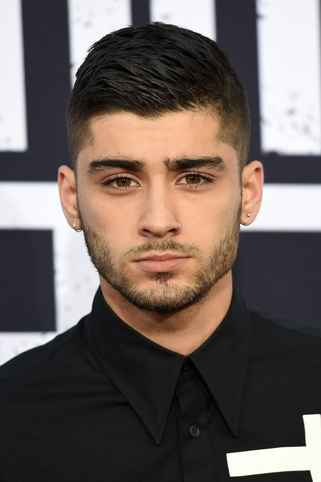 Prasklo ďalšie sladké tajomstvo! Medzi budúcich rodičov sa najnovšie zaradila topmodelka Gigi Hadid a spevák Zayn Malik.