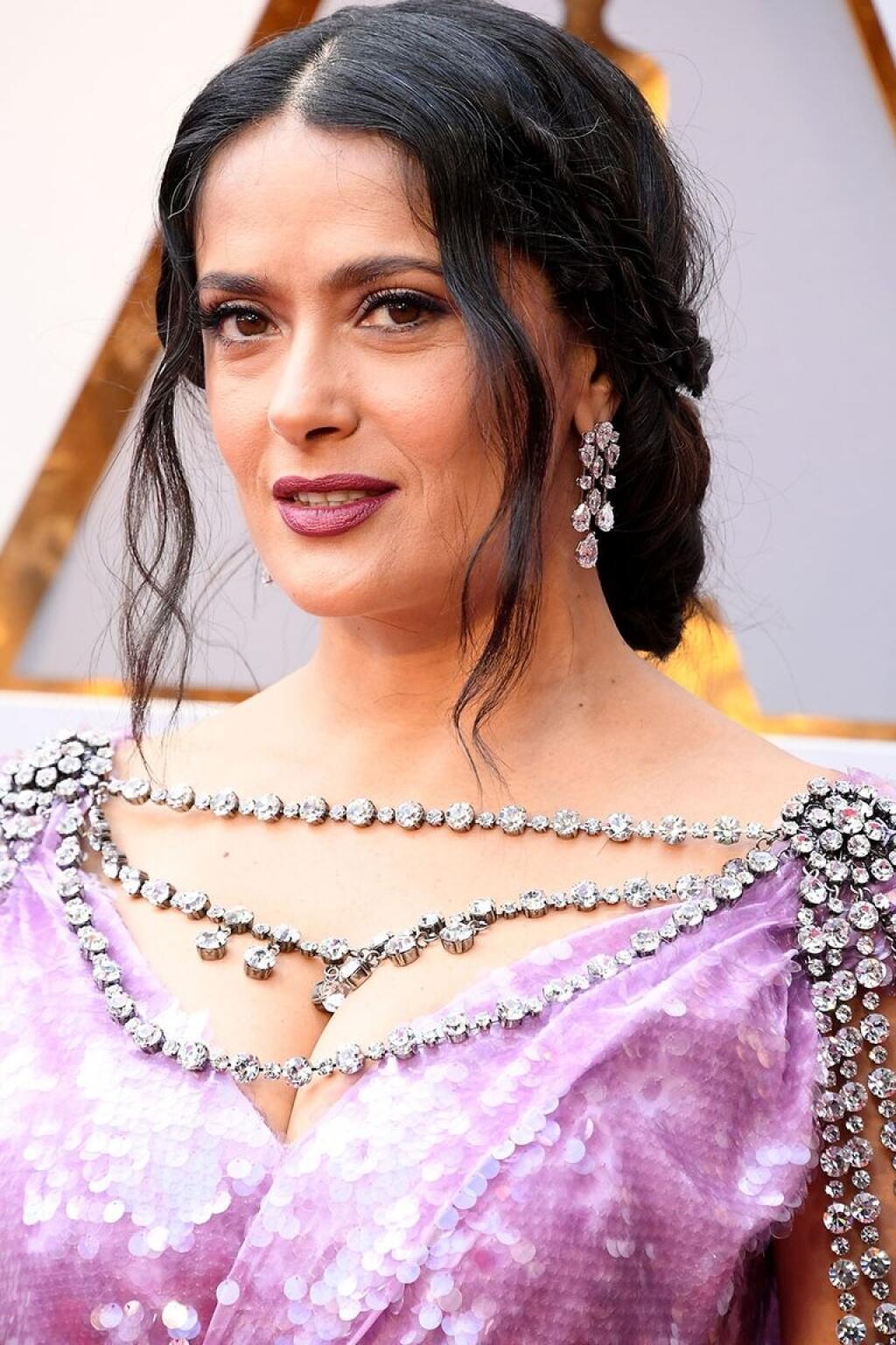 Salma Hayek v 56 rokoch. Tvrdí, že mladosť pramení zo stravy a mäso si dopraje len príležitostne.