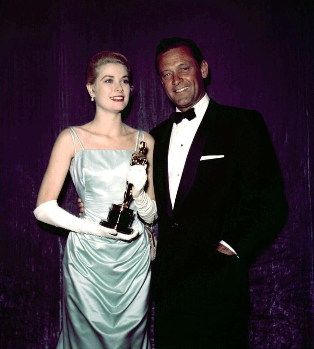 Grace Kelly na Oscaroch v roku 1955.