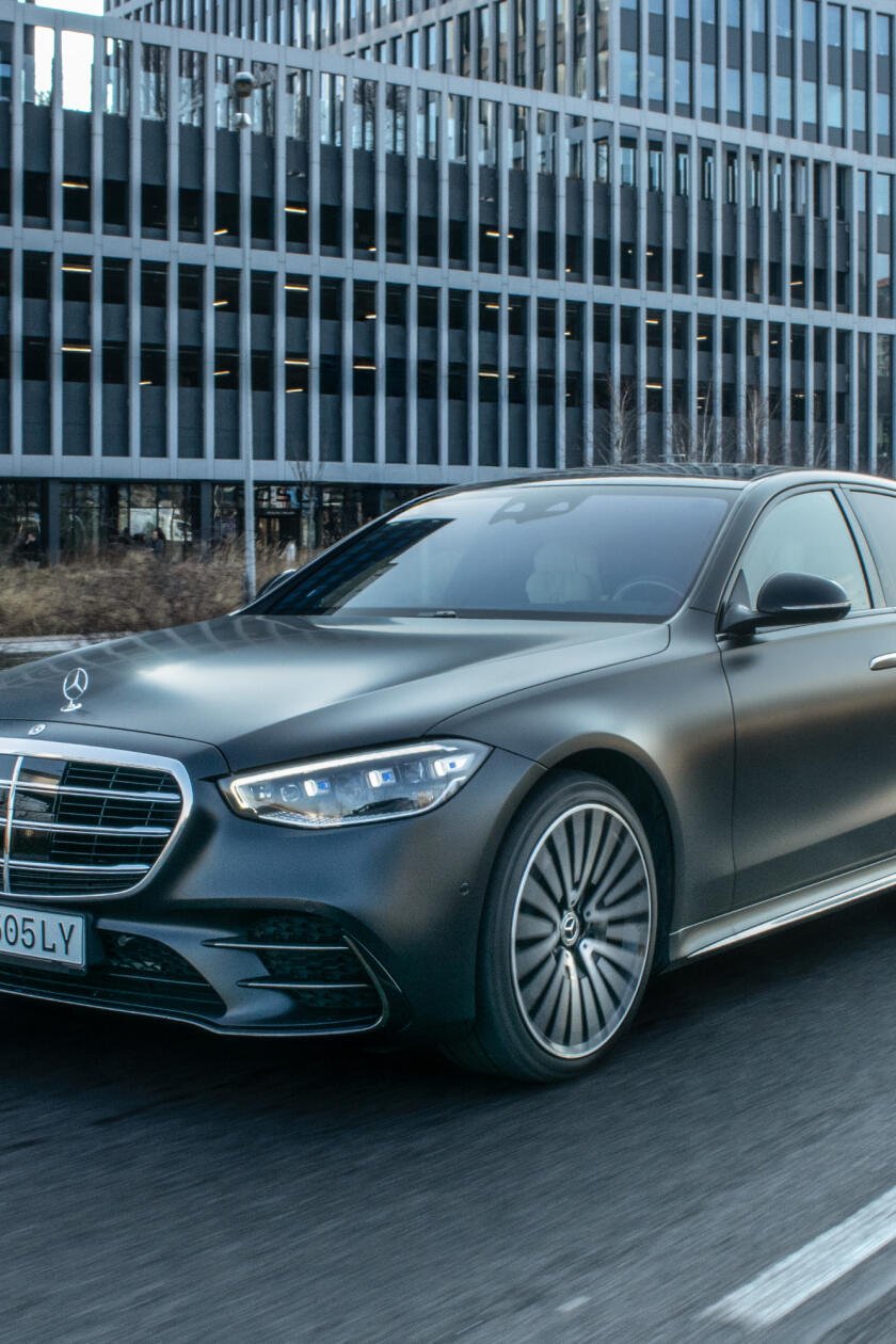 Luxusná trieda S od Mercedesu už 50 rokov diktuje trendy    