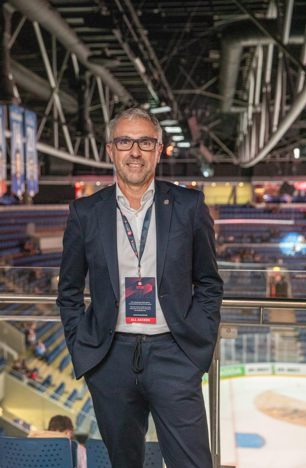 Riaditeľ hokejovej Ligy majstrov Martin Baumann si nenechal ujsť domácu premiéru Slovana v súťaži.