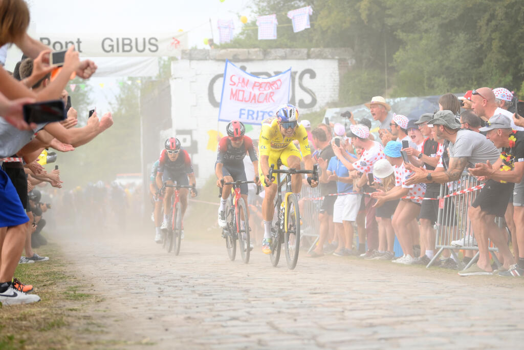 Na cyklistov čakalo jedenásť úsekov s kockami, ktoré ich v 5. etape poriadne vyčerpali a preverili.
