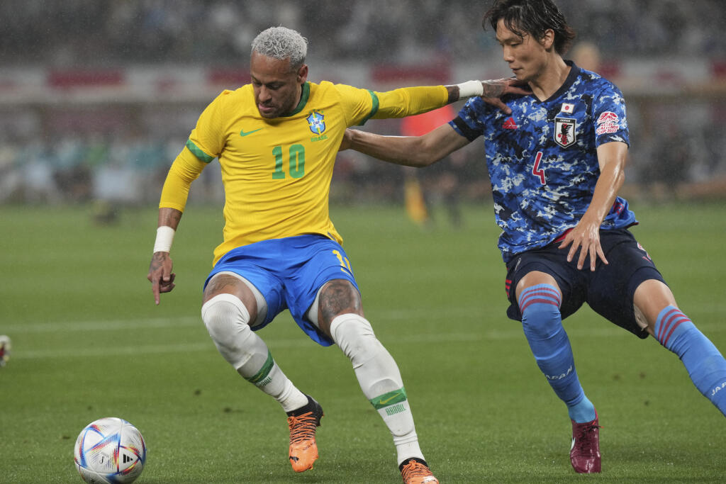Neymar sa počas vyšetrovania o jeho údajnom znásilnení, pripravoval s