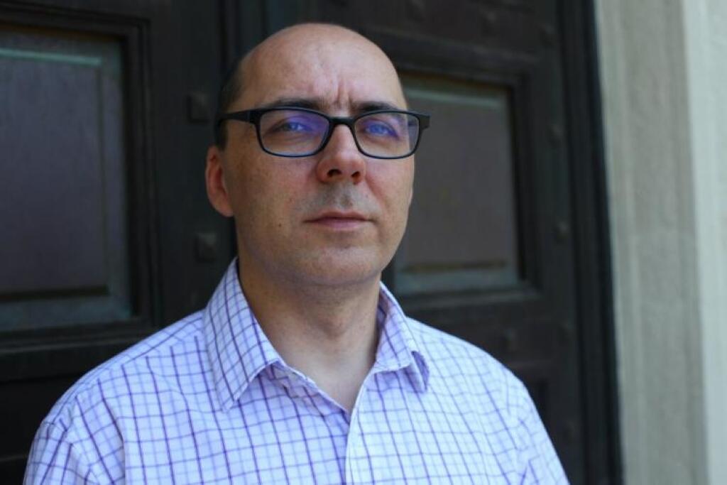 Zástanca základného príjmu: Na dôstojný život by ľuďom malo stačiť 370 eur