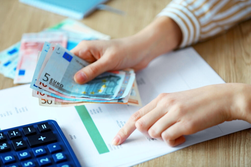 Tretina nezvládne zrátať úrokový výnos, finančná gramotnosť Slovákov je slabá
