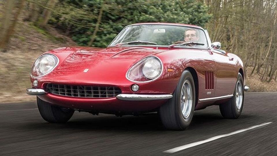 Ferrari 275 GTS/4 NART Spider