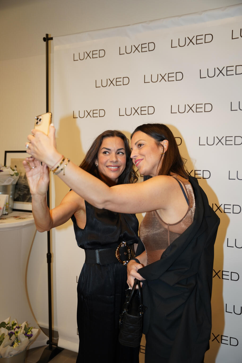 Lucia Hurajová s kamarátkou si spravili selfie.