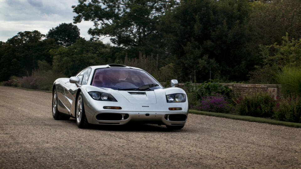 London,,England,-,September,2019:,Silver,Mclaren,F1,Classic,Supercar