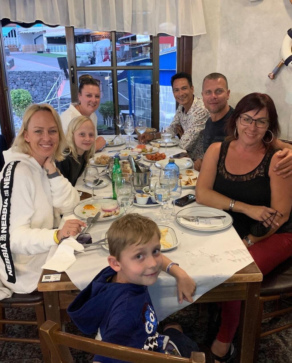 Belohorcová s manželom a deťmi si život na slnečnom Tenerife skutočne užívajú.