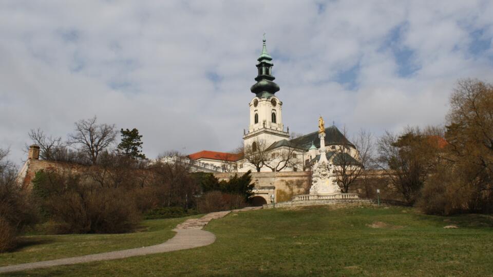 Nitriansky hrad, ktorý je dominantou mesta, by do budúcna mohol mať atrakciu, akú nemá na Slovensku zatiaľ žiadna historická pamiatka.