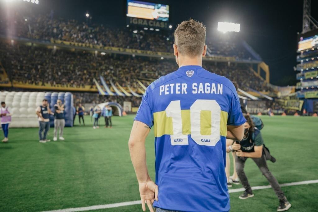Peter Sagan na štadióne Boca Juniors.
