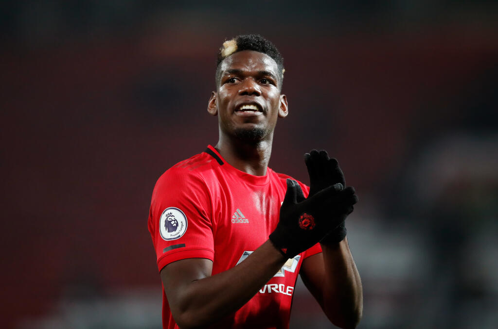 Paul Pogba v drese Manchestru United. naplnia sa dohady o jeho prestupe?