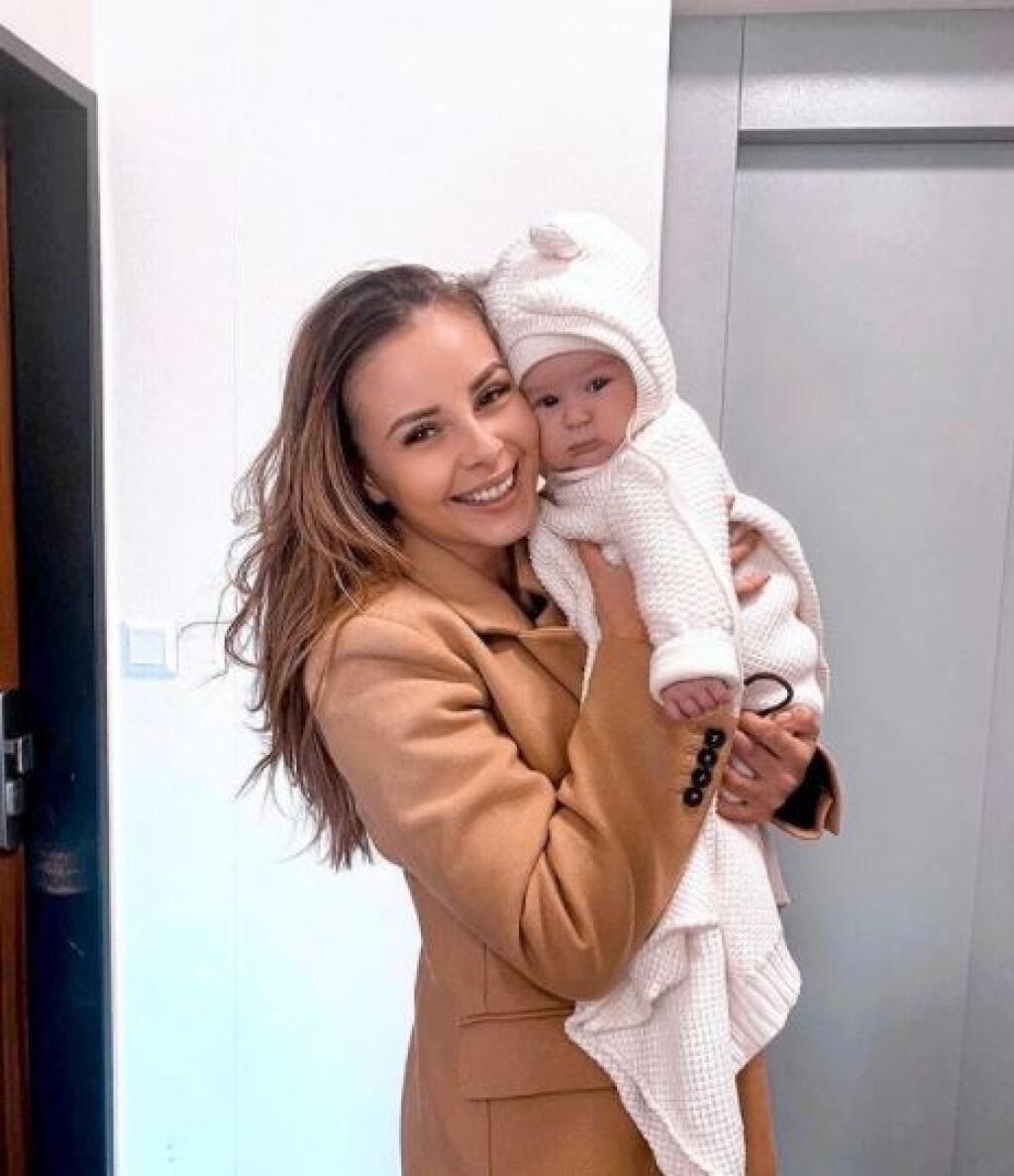Monika Bagárová s dcérkou.