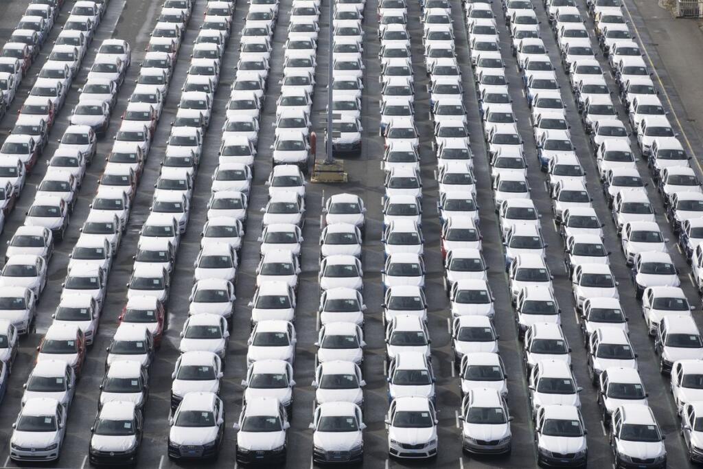 autá znaèky Volkswagen prístav Emden