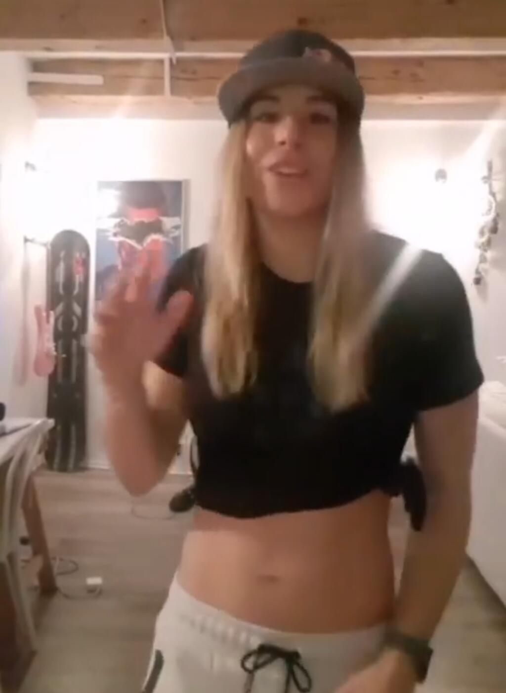 Ester Ledecká tancuje počas karantény.