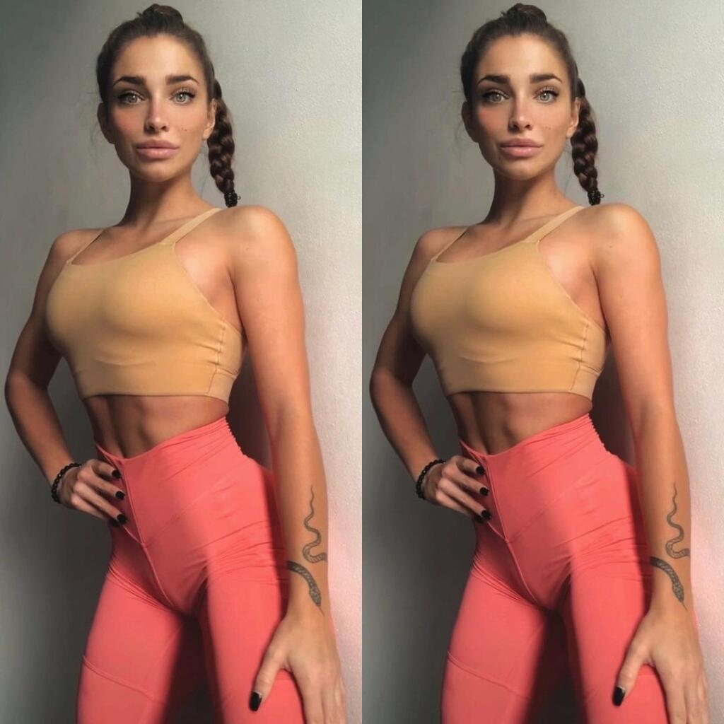 Sexi Sophia Kořinková sa nebojí ani odvážnejších záberov.