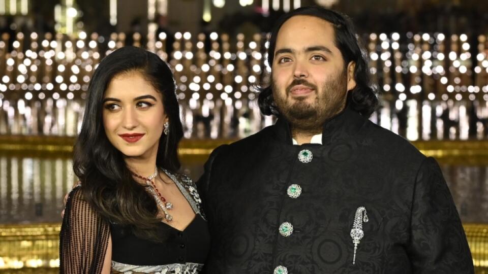 Anant Ambani so snúbenicou Radikhou.