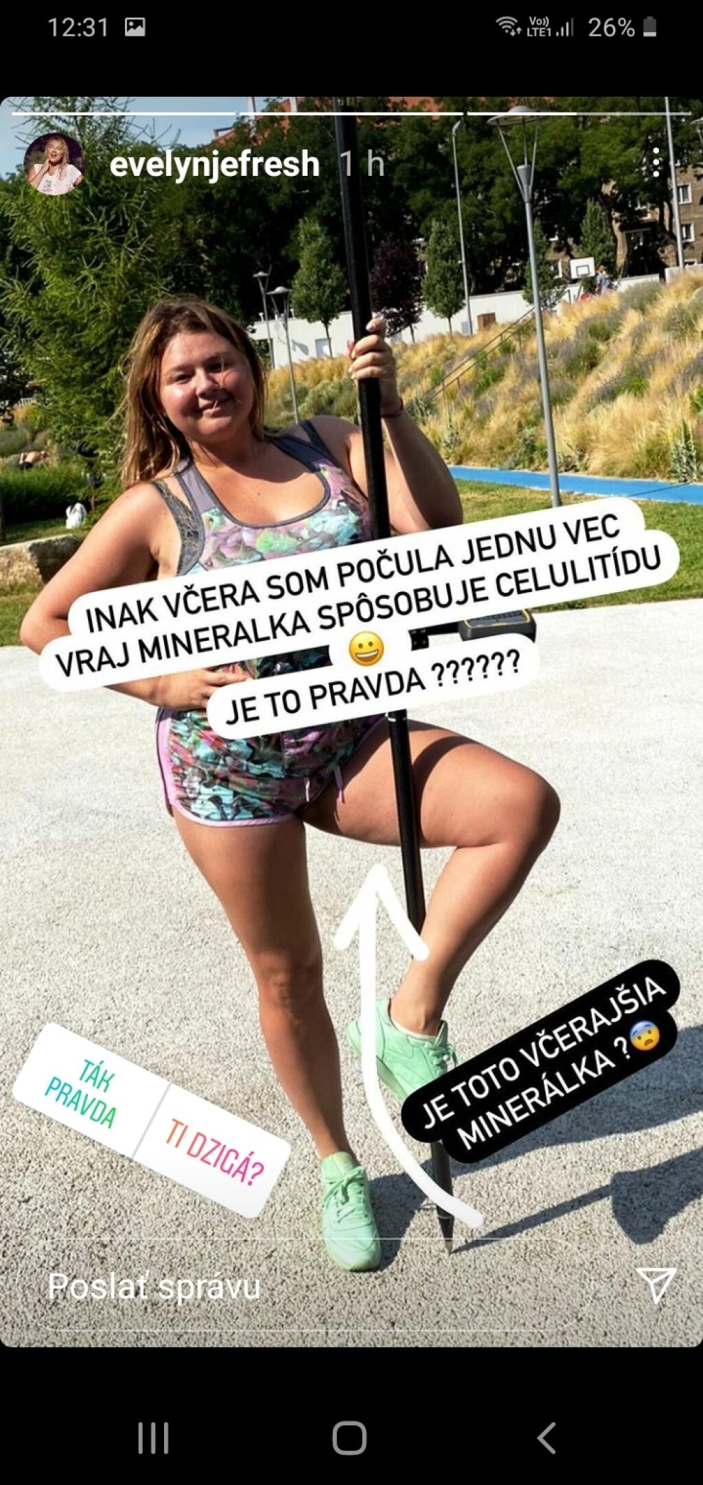Evelyn si vie vystreliť aj sama zo seba.