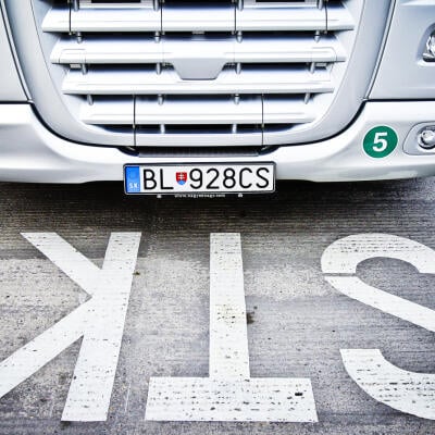 VEĽKÉ ZMENY V DOPRAVE: STK iba každé 4 roky! A kto bude parkovať v celej Európe zadarmo?