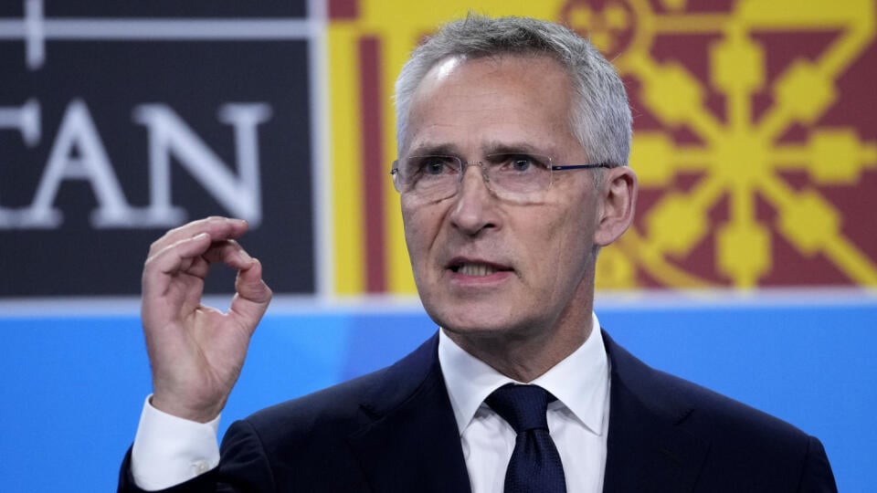PK 53 Madrid - Generálny tajomník Severoatlantickej aliancie Jens Stoltenberg sa prihovára počas tlačovej konferencie na konci summitu NATO v Madride 30. júna 2022. Stoltenberg oznámil, že Švédsko a Fínsko budúci utorok podpíšu protokoly o pristúpení k Severoatlantickej zmluve. Ide o krok potrebný pre oficiálny vstup do NATO. FOTO TASR/AP
NATO Secretary General Jens Stoltenberg speaks during a media conference at the end of a NATO summit in Madrid, Spain on Thursday, June 30, 2022. North Atlant