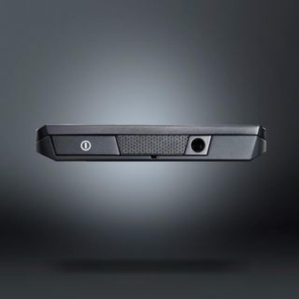 Lenovo K800: Mobil s Intel procesorom v predaji