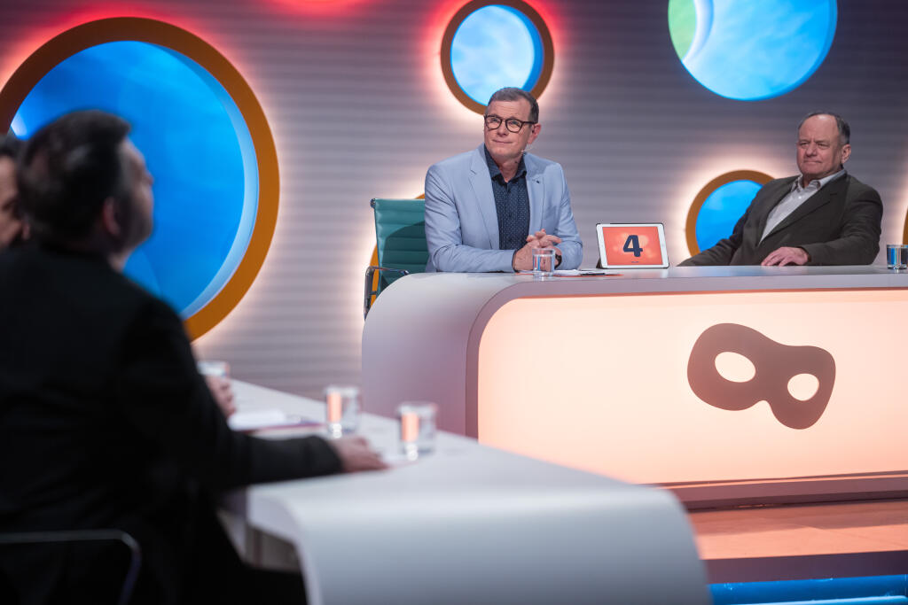 Vlado Voštinár je moderátorom Inkognita od roku 2015, odkedy sa relácia po prestávke vrátila na obrazovku Jojku. Predtým ju moderoval od roku 2003 do 2007.