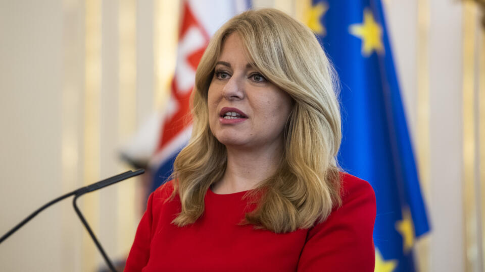 Na snímke prezidentka SR Zuzana Čaputová počas prijatia zástupcov Slovenského Červeného kríža
(SČK) pri príležitosti Svetového dňa Červeného kríža a Červeného polmesiaca v Prezidentskom paláci v Bratislave 6. mája 2022. FOTO TASR - Jaroslav Novák