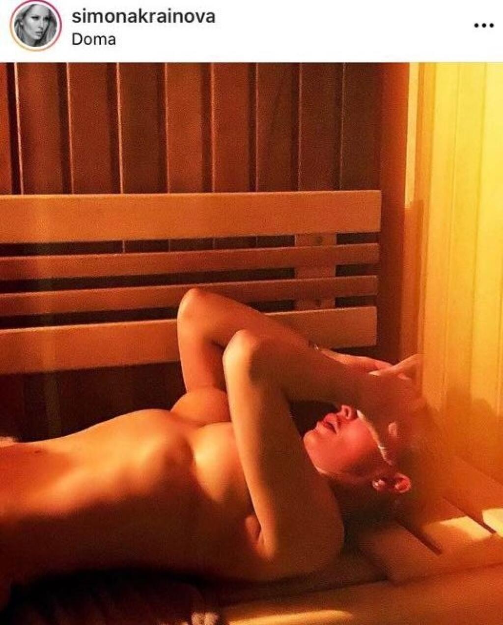 Simona Krainová zverejnila nahé fotky zo sauny.