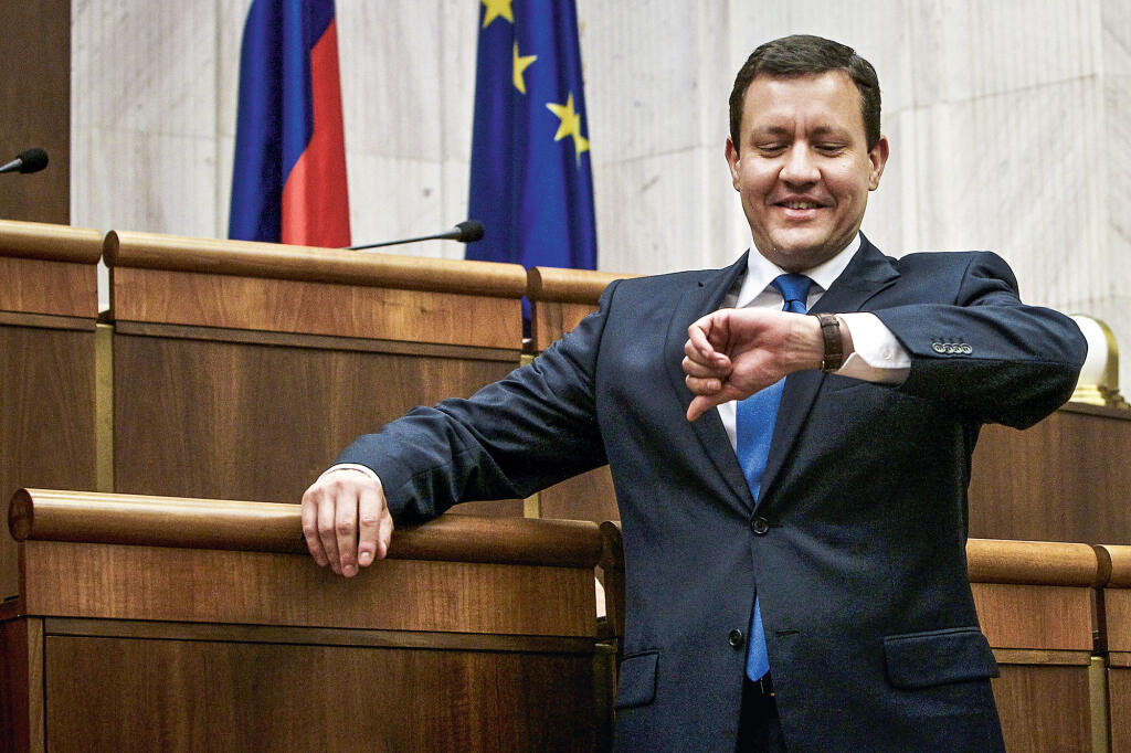 Najnovšie zmeny majú podľa niektorých viesť k zvoleniu Daniela Lipšica za generálneho prokurátora.