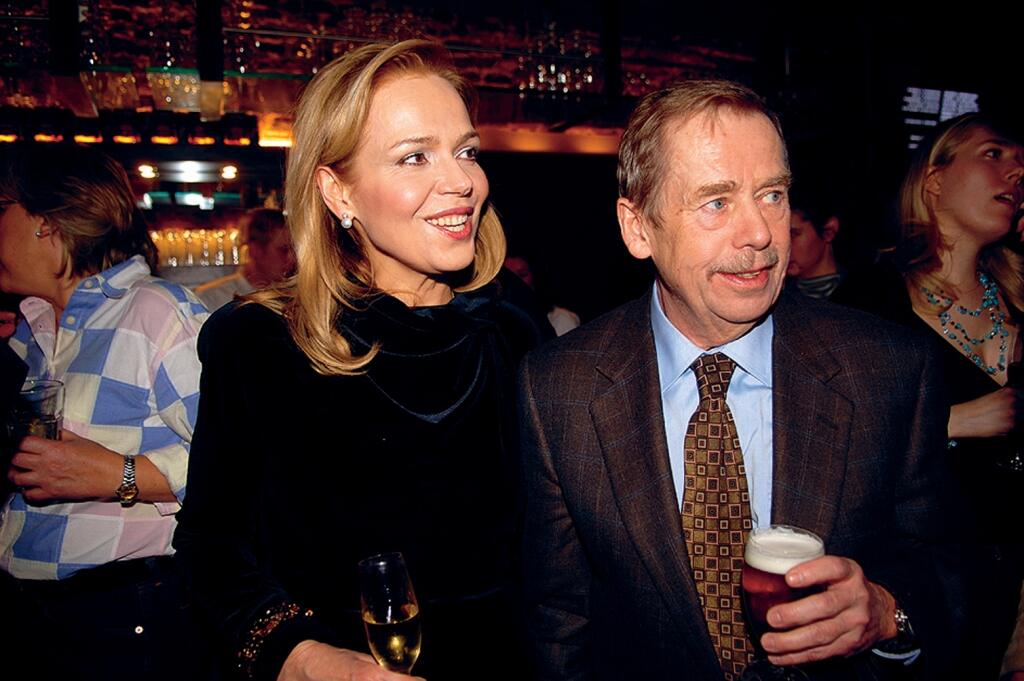 Václav Havel (71) a Dagmar Havlová (54)