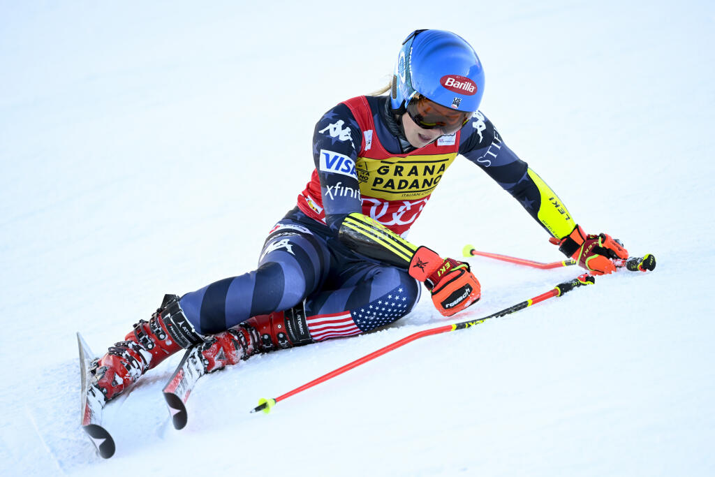 Shiffrinová bola po víťazstve v repete obráku v Kronplatzi totálne vyčerpaná. Po druhej jazde sa doslova zložila k zemi.