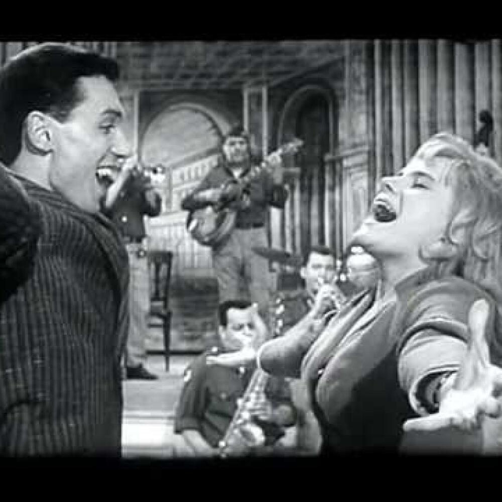Karel Gott a Eva Pilarová v muzikále Keby tisíc klarinetov.