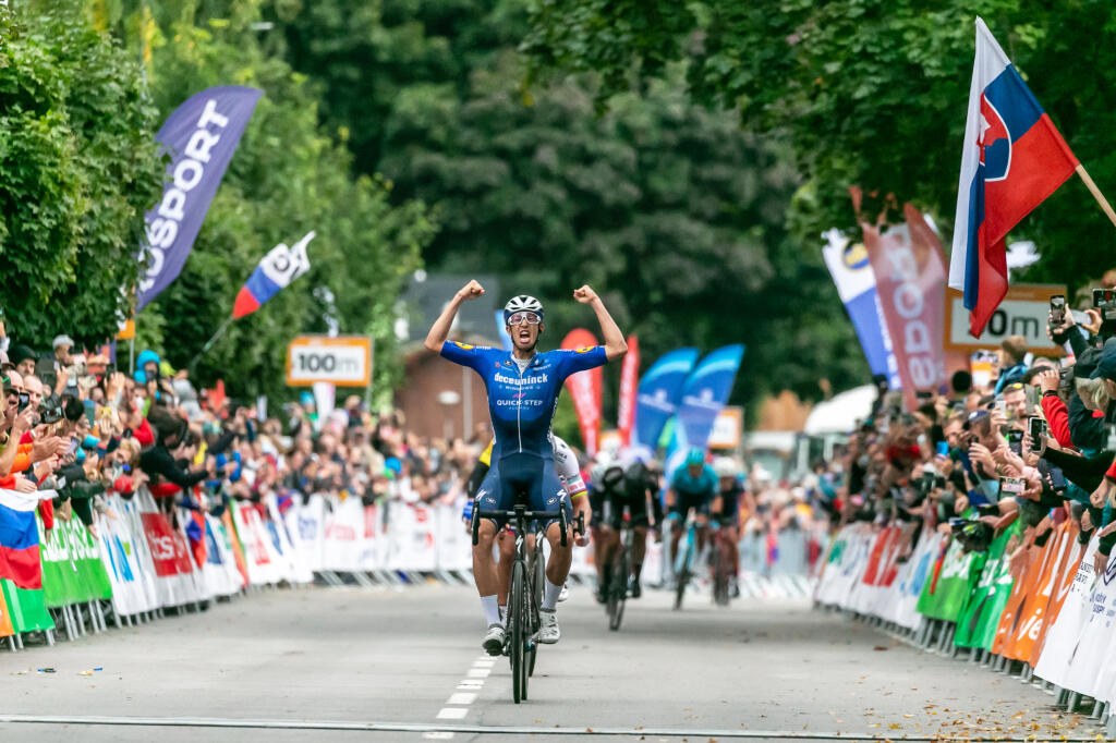 Na snímke je Jannik Steimle počas druhej etapy cyklistických pretekov Okolo Slovenska s cieľom v Dolnom Kubíne.