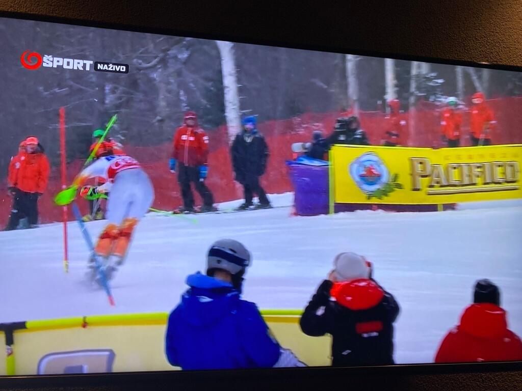 Petra Vlhová sa len tak tak vyhla pádu