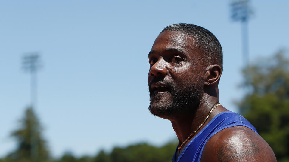 Obhajca Justin Gatlin má pred šampionátom problémy.