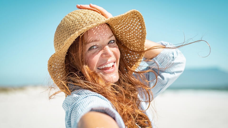 Portrait,Of,Beautiful,Mature,Woman,In,Casual,Wearing,Straw,Hat