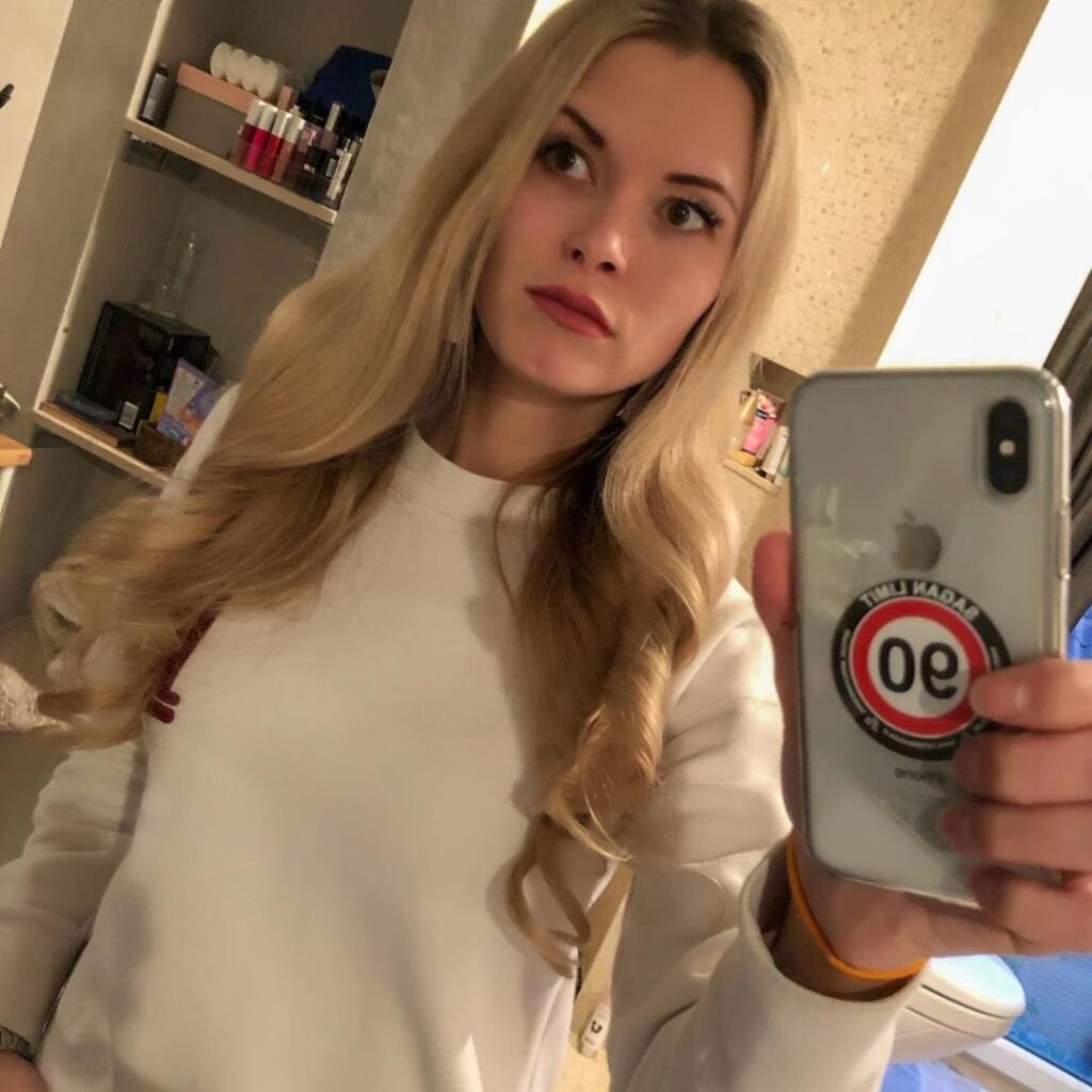 Linda Odehová si aj po kauze žila svoj život. Takto provokovala na Instagrame.