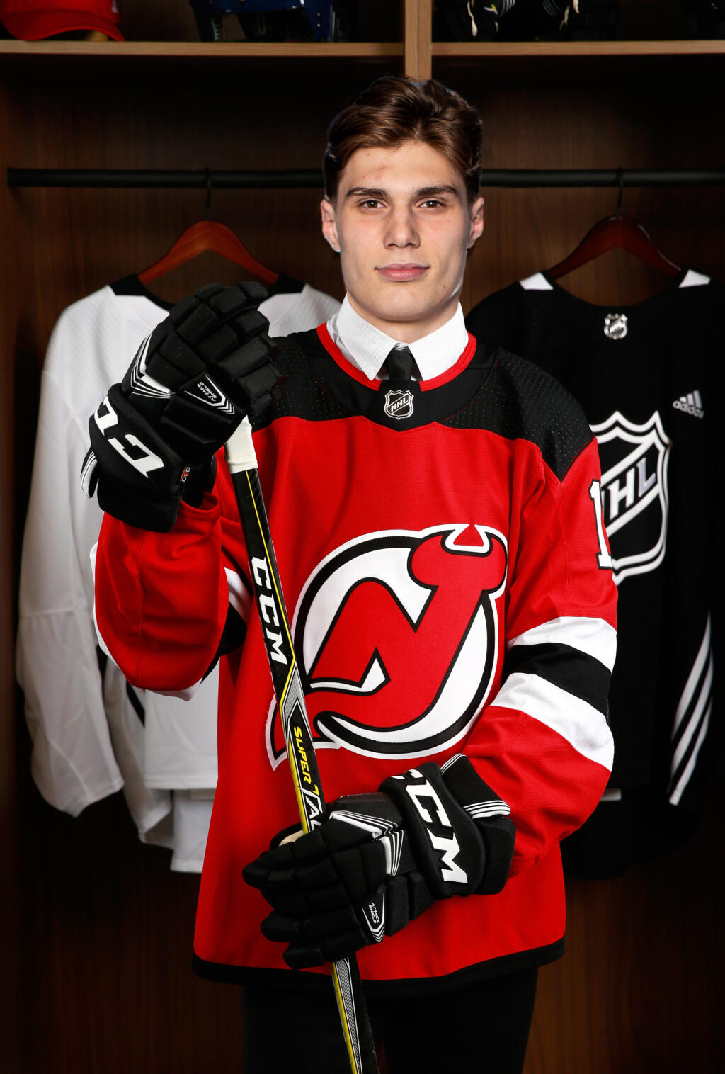 Juraja Slafkovského by si mal vybrať New Jersey Devils.