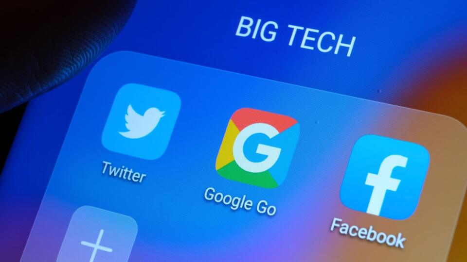 Google, Facebook, Twitter apps