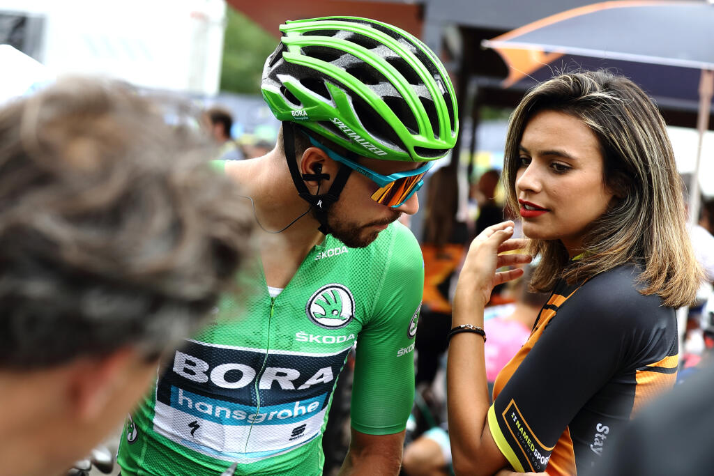 BRATISLAVA - Nemá sa veru za čo hanbiť! Sexi modelka Mariam Agredano, ktorá sa počas Tour de France 2019 pohybovala pri Petrovi Saganovi (31), sa za svoje dokonalé krivky očividne nehanbí. Španielka vystavuje svoje telo na obdiv často a na jeseň opäť zhodila oblečenie.