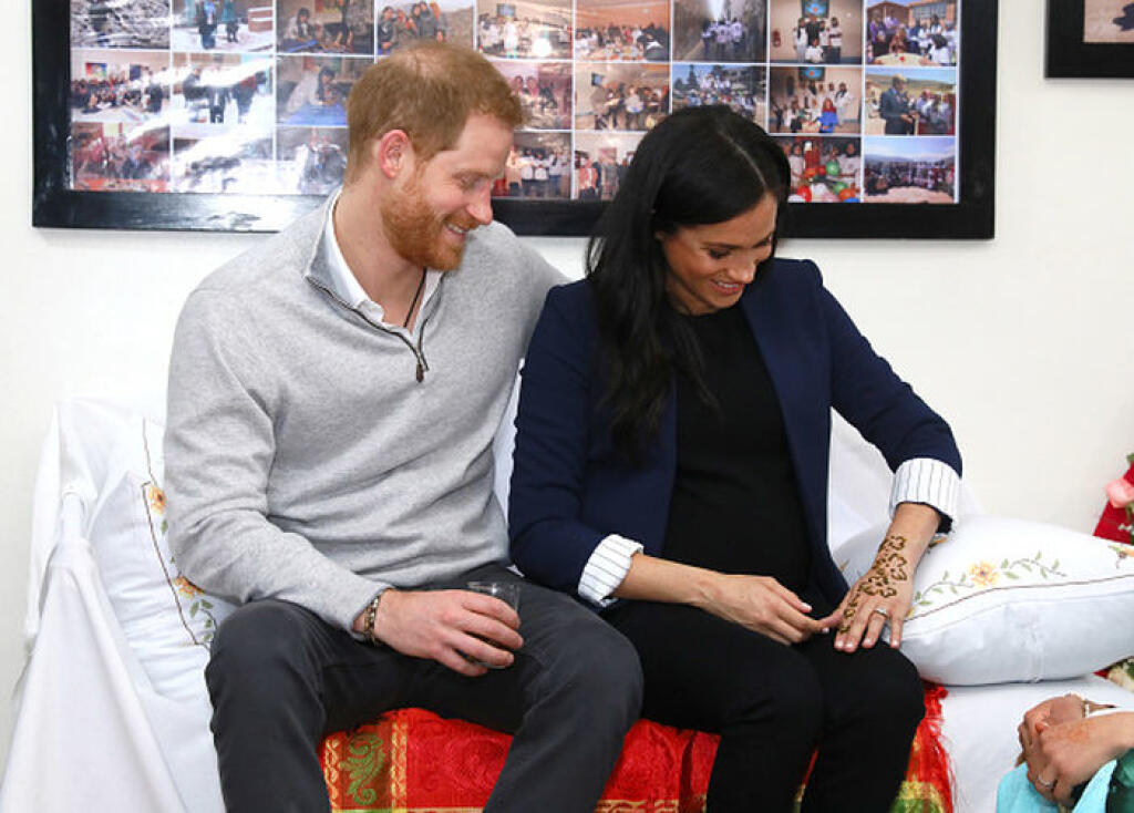 ASNI, MOROCCO - FEBRUARY 24: Prince Harry, Duke of Sussex and Meghan, Duchess of Sussex during a Henna ceremony as they visit the
