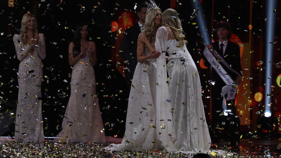 Počas galavečera získali ďalšie tri tituly - Miss Gosh, Miss Skin a Miss Voice.