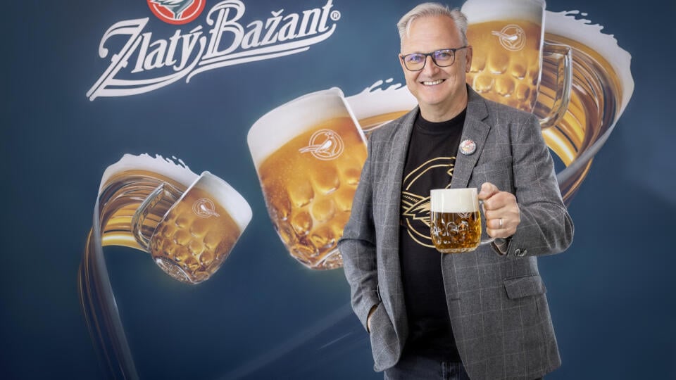 Generálny riaditeľ Heineken Slovensko Rene Kruijt predstavil v Bratislave novú receptúru 12% piva Zlatý bažant.
