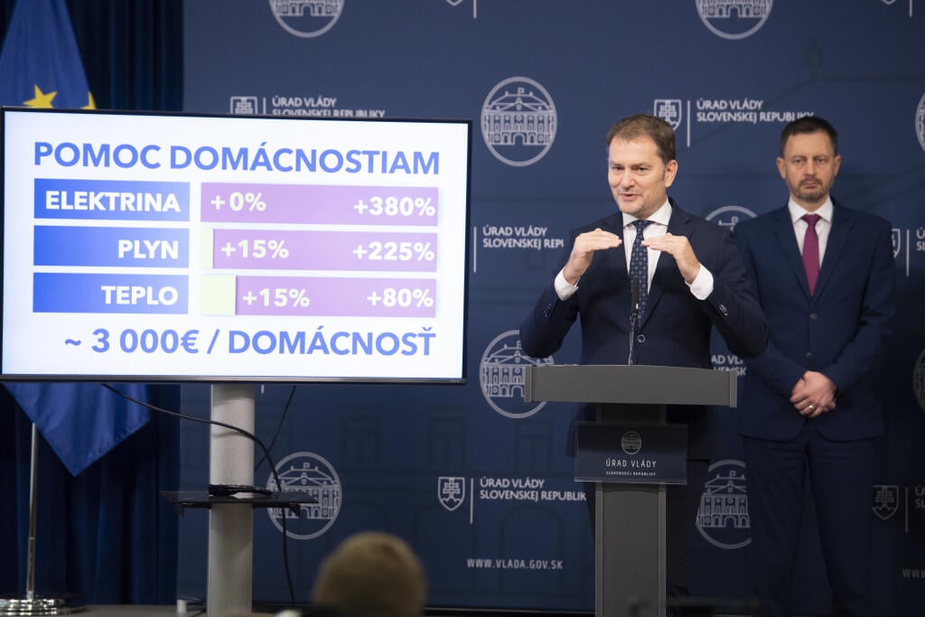 Vláda: Domácnostiam sa cena elektriny nezmení, cena plynu vzrastie o 15 %