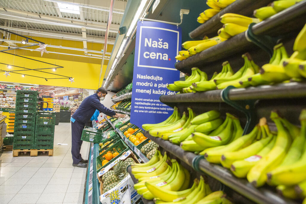 Tesco pre koronakrízu prijalo 850 nových dočasných zamestnancov. V období predtým sa zbavilo zhruba tisícky.