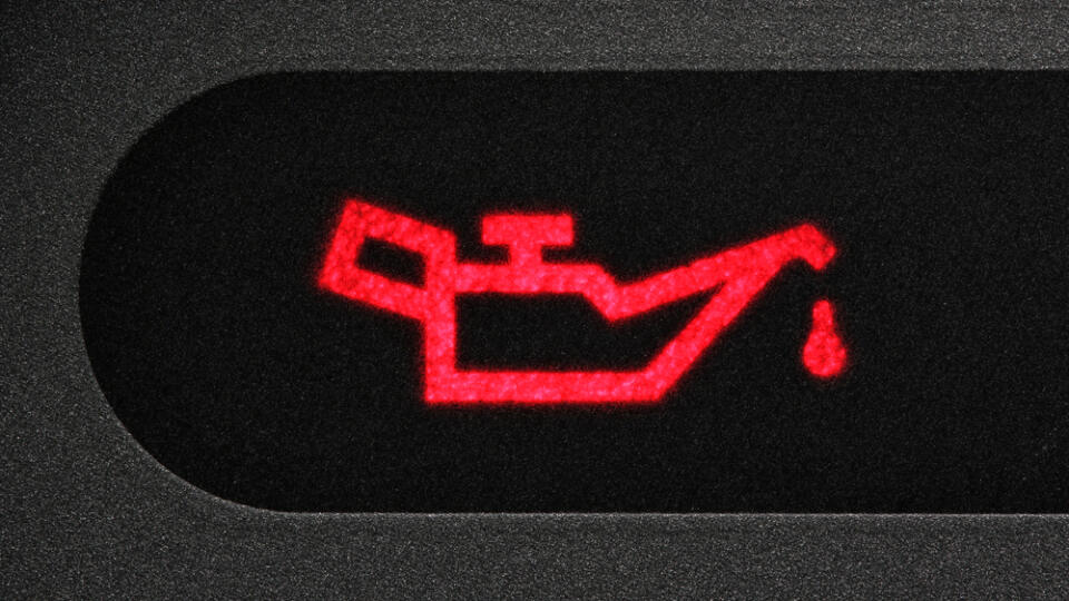 Oil,Warning,Light,In,Car,Dashboard