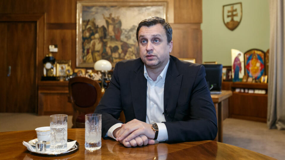Danka zraňuje, ak sa ministri vyjadrujú k práci svojich kolegov.