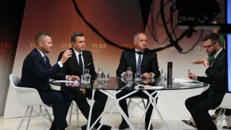 Traja najvyšší ústavní činitelia diskutovali pred časom v relácii RTVS O  5 minút 12. 
