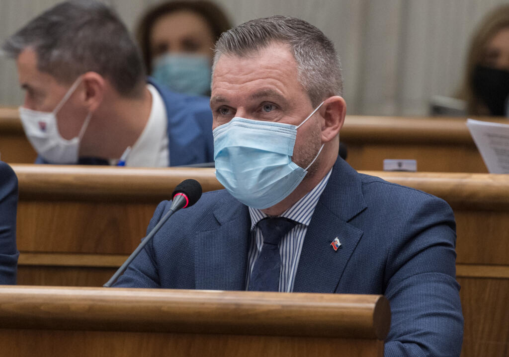 Na snímke nezaradený poslanec NR SR Peter Pellegrini počas 18. schôdze parlamentu SR 24. novembra 2020 v Bratislave. FOTO TASR - Martin Baumann