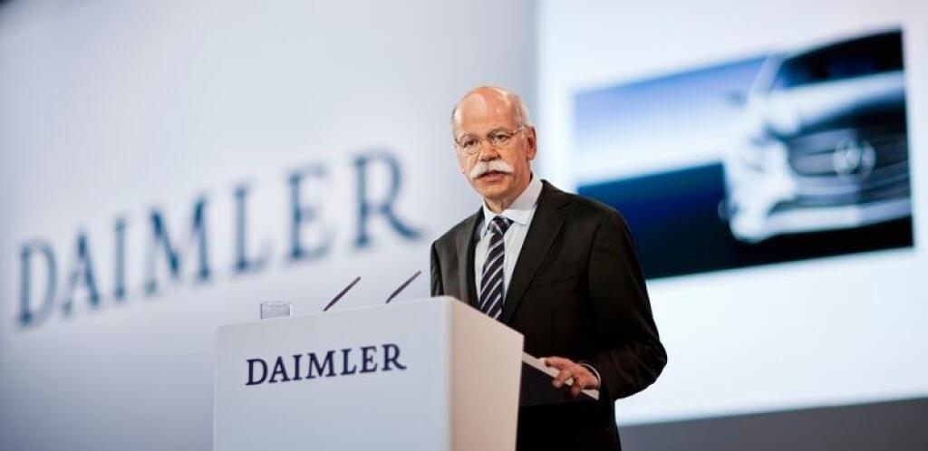 Šéf Daimleru Dieter Zetsche chce ušetriť miliardy eur. Zdroj: Daimler